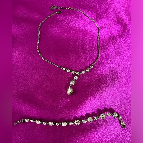 Vintage Givenchy Tourmaline Light Brown Costume Jewelery - Picture 2 of 4